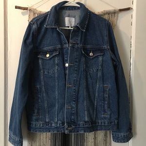 OVERSIZED DENIM JACKET